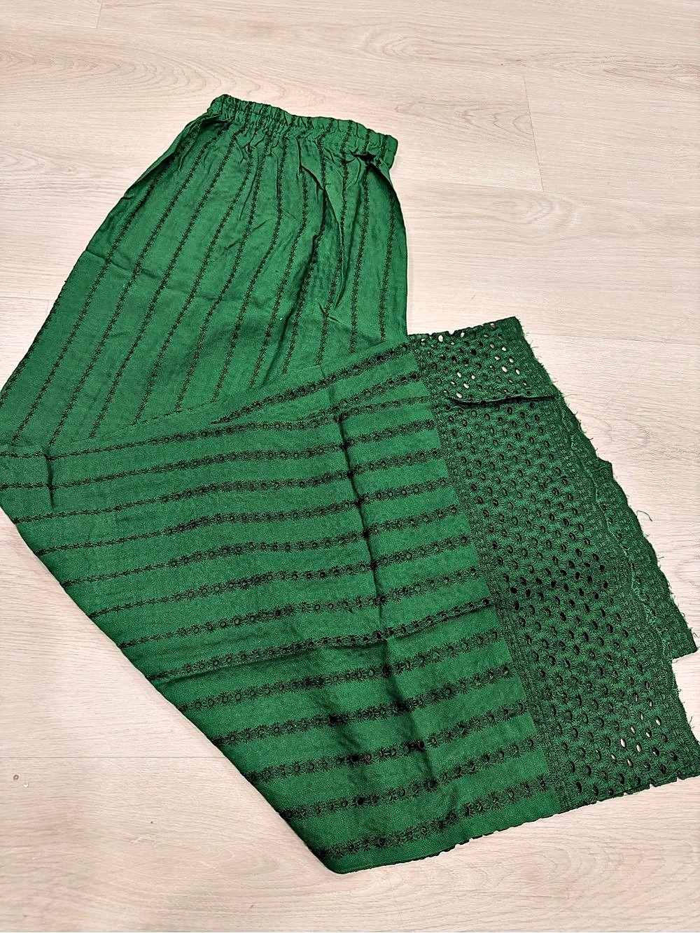 Lot of 7 Women’s Schiffli Eyelet Wide Leg Palazzo Pants Set (Assorted Colors)